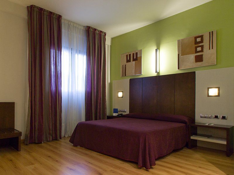 Hotel La Borona Gijón Extérieur photo